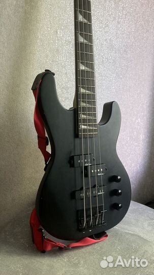 Маломензурная Бас гитара jackson JS1X Concert Bass