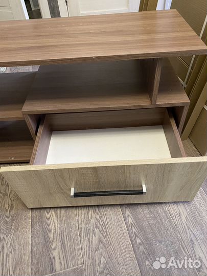 Тумба под телевизор