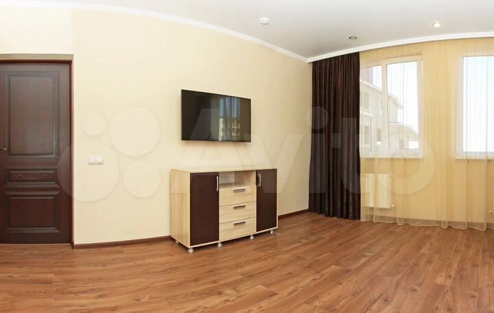 2-к. квартира, 55 м², 6/6 эт.