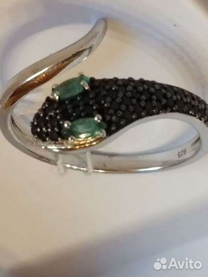 Серебряное кольцо 