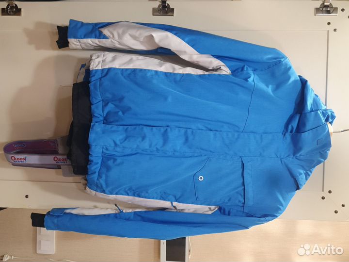 Горнолыжная куртка 