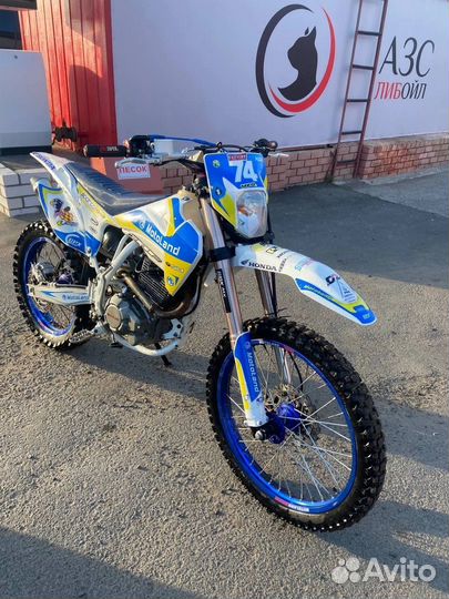 Мотоцикл TT 250