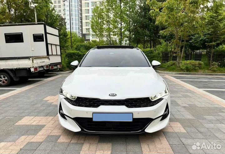 Аренда c выкупом Kia K5 2021 года в рассрочку