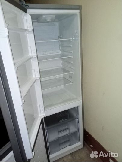 Холодильник beko