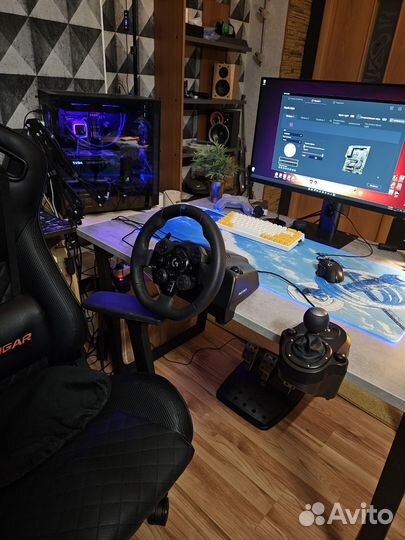 Игровой руль logitech g923 +кпп