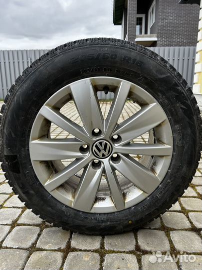 Комплект зимних колес R16 на VW Passat
