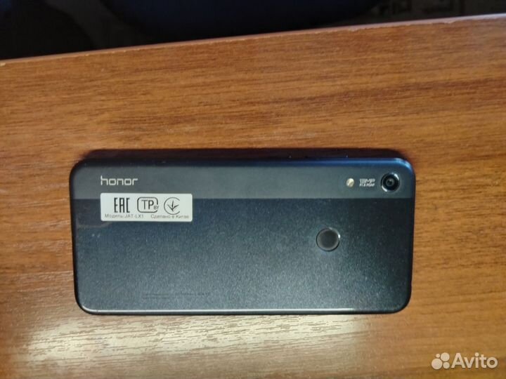 HONOR 8A, 2/32 ГБ
