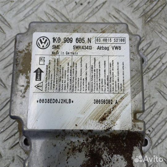Блок управления Air Bag Skoda Octavia A5 1.6 BSF