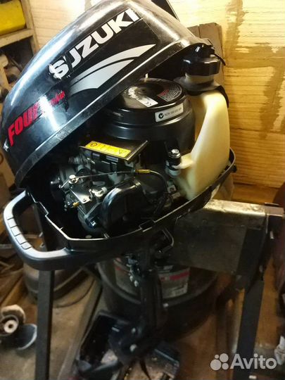 Мотор Suzuki DF 2,5