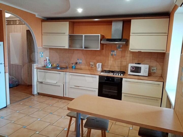 2-к. квартира, 60 м², 9/9 эт.