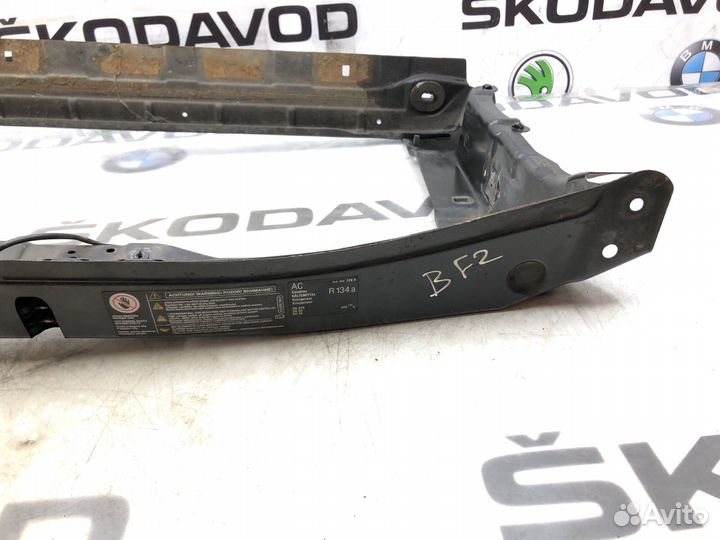 Телевизор Рамка радиатора Skoda Octavia Rs A5 (1Z)