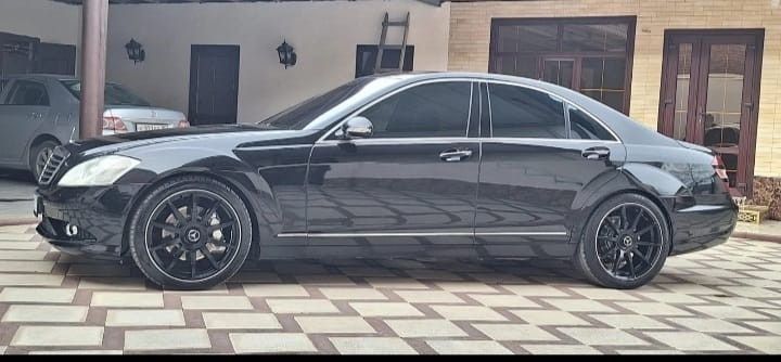 Mercedes-Benz S-класс: фото владельца