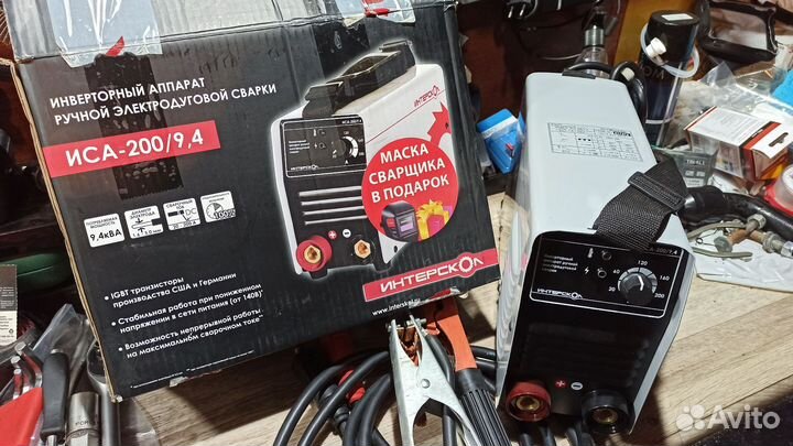 Инвертор сварочный Интерскол иса-200/9.4