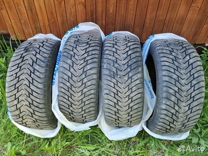 Nokian Tyres Hakkapeliitta 8 SUV 265/45 R20 108T