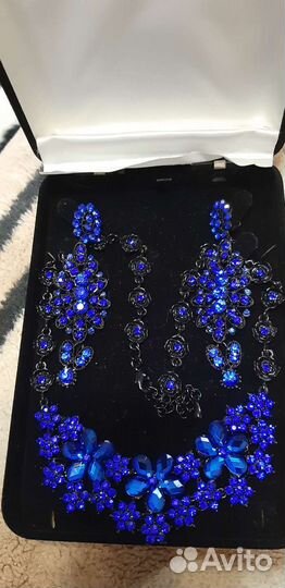 Набор серьги с колье