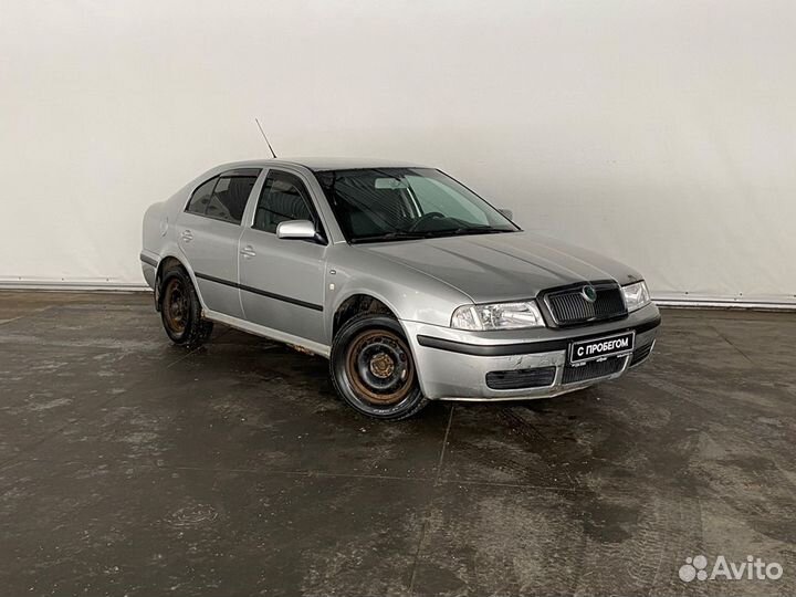 Skoda Octavia 1.6 МТ, 2004, 235 535 км