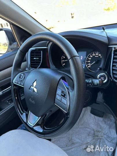 Mitsubishi Outlander 2.0 CVT, 2018, 54 300 км