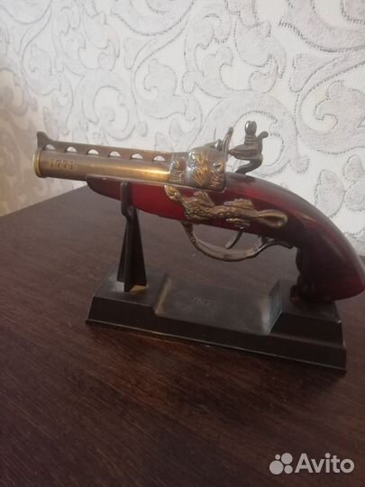 Сувенирный нож зажигалка