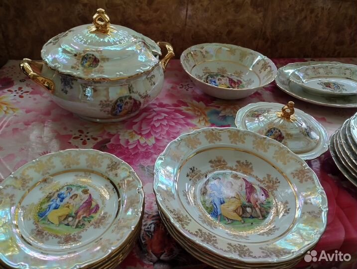 Сервиз столовый