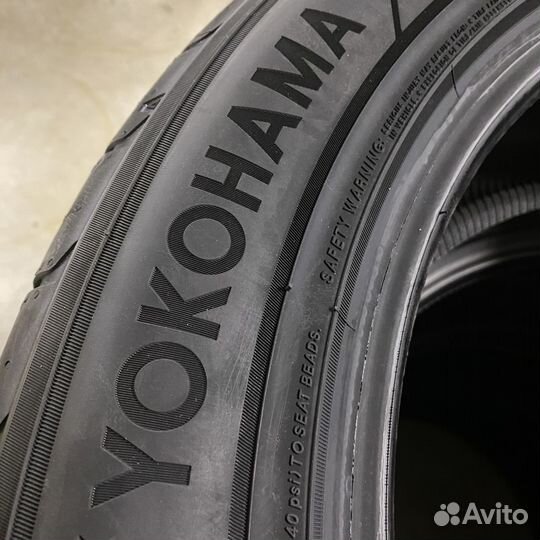 Yokohama Advan Sport V107 295/35 R22 108Y