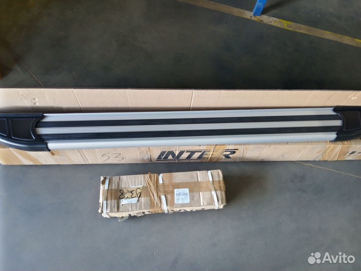 Пороги на toyota хайлендер с 2010-2020