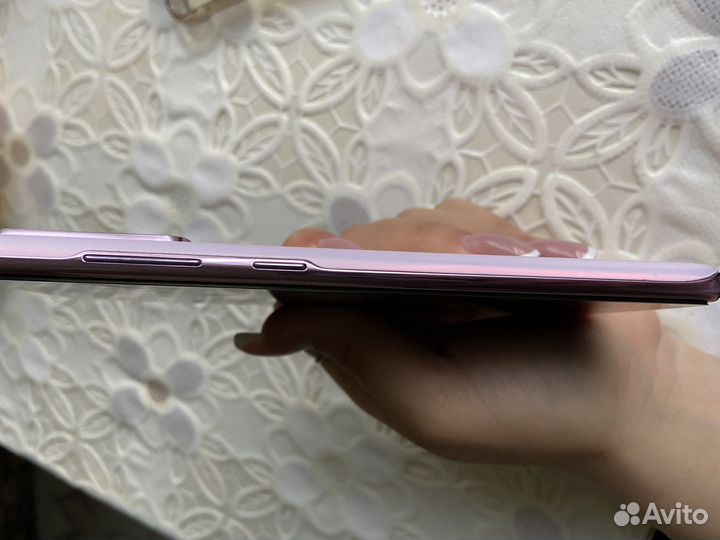 Телефон samsung c 20 fe
