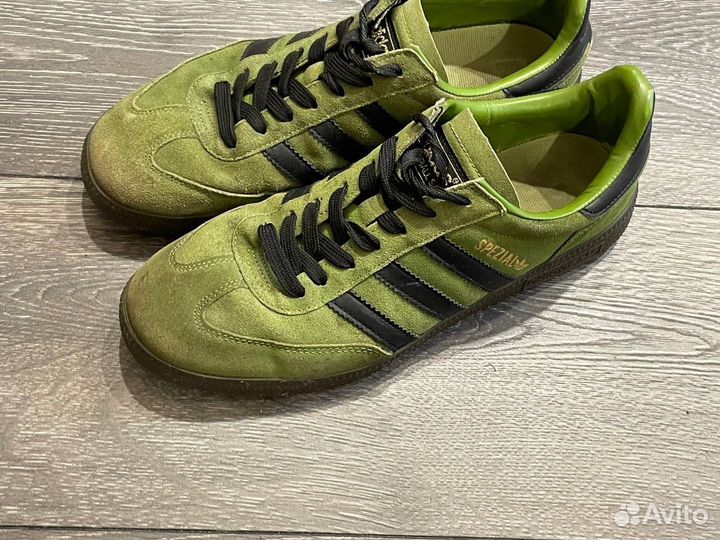 Кроссовки adidas spezial