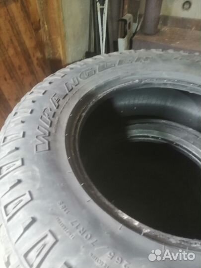 Goodyear Wrangler AT 265/70 R17