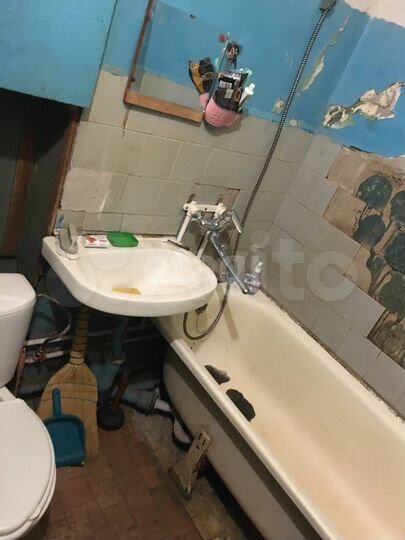 2-к. квартира, 43 м², 1/2 эт.