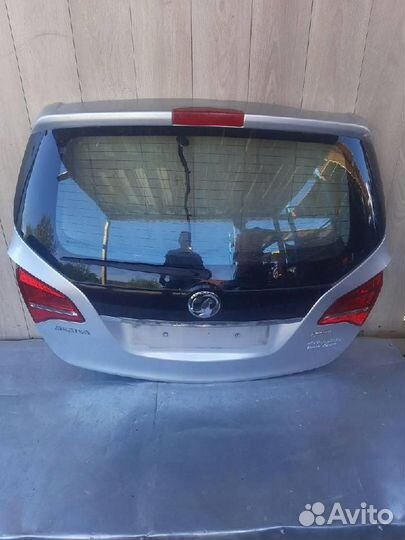 Дверь багажника Opel Meriva B