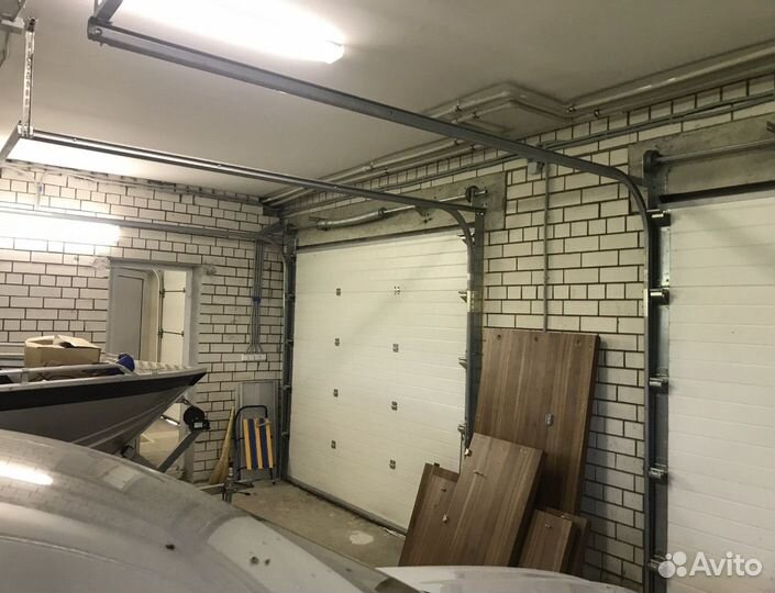Автоматическиесекционные ворота DoorHan / 2,3х2,2