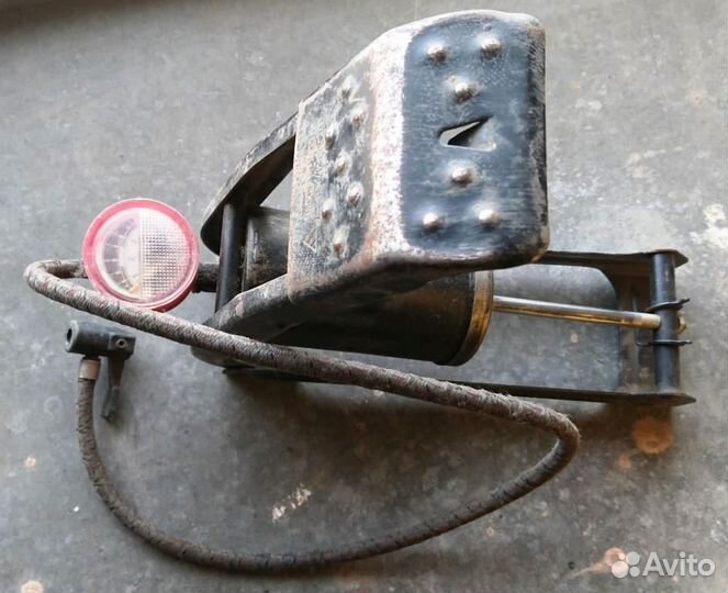 Насос для велосипеда