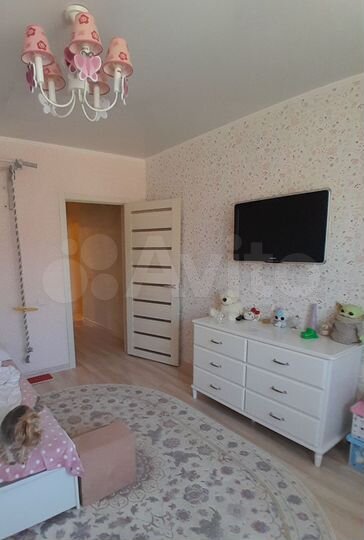 2-к. квартира, 71,2 м², 1/9 эт.