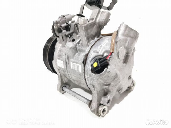 Компрессор кондиционера BMW 5 F10/F11/GT F07 2013