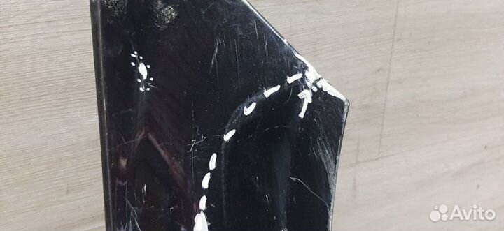 Крыло Mercedes Benz W204