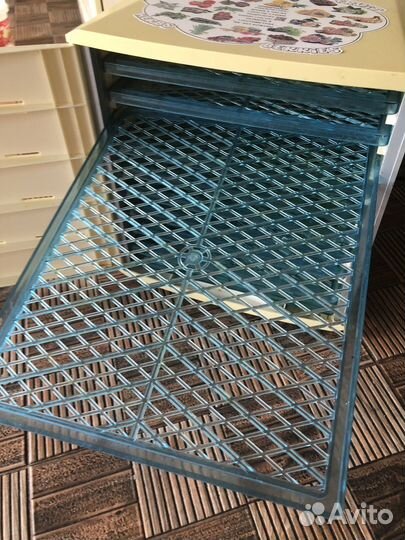 Сушилка для овощей и фруктов дегидратор