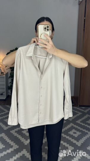 Рубашка Uniqlo Бежевая 40-42 Вискоза