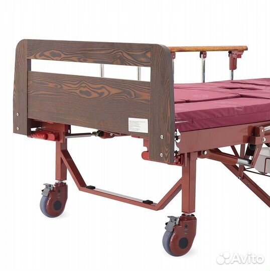 Медицинская кровать