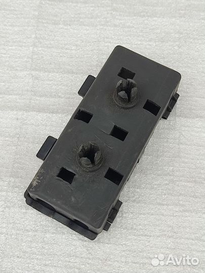 Кожух разъëма abs bmw x5 e53