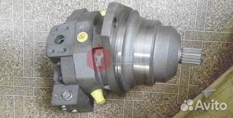 Гидромотор хода Hyundai R450LC-7A xkah-01558