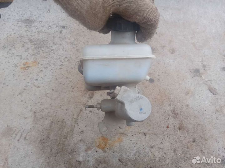 Цилиндр тормозной главный Chery Fora (A21) 2006-20