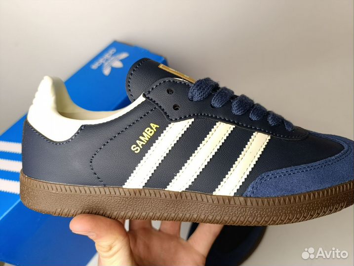 Adidas Samba