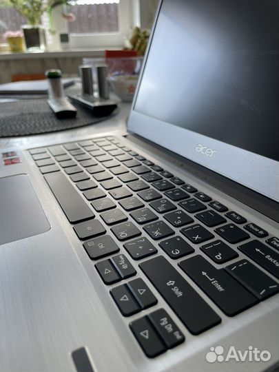 Ноутбук acer swift 3