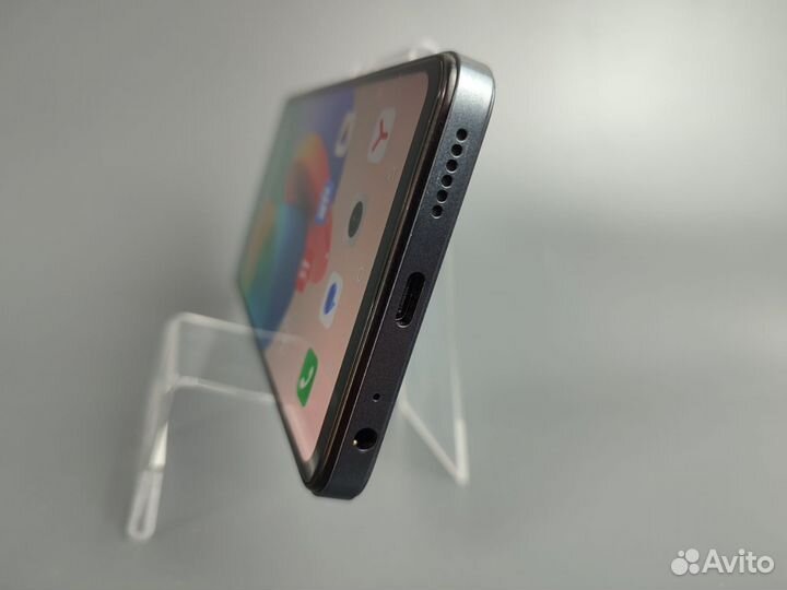 TECNO Spark Go 2024, 3/64 ГБ