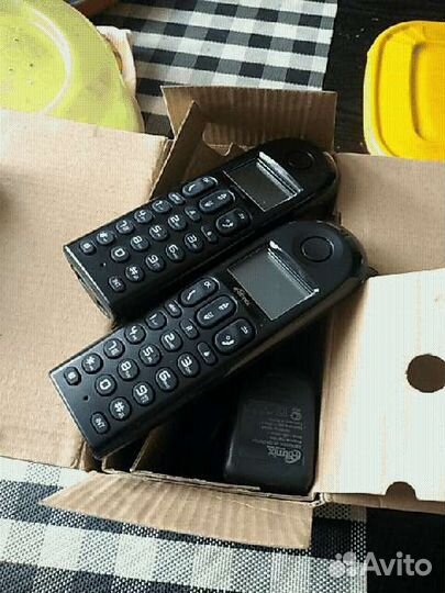 Стационарный телефон 2шт