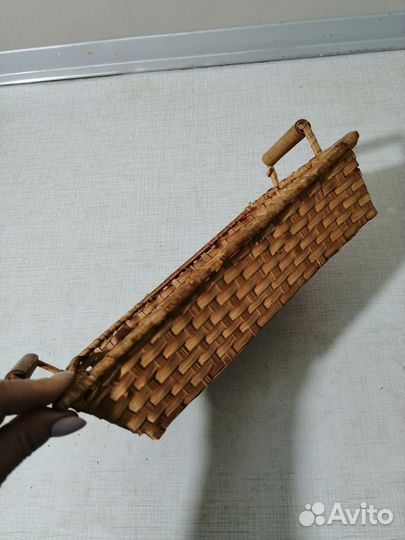 Ваза-корзина плетеная