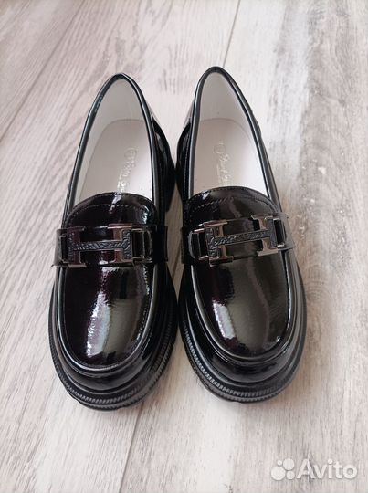 Туфли, Лоферы для девочки 31 размер