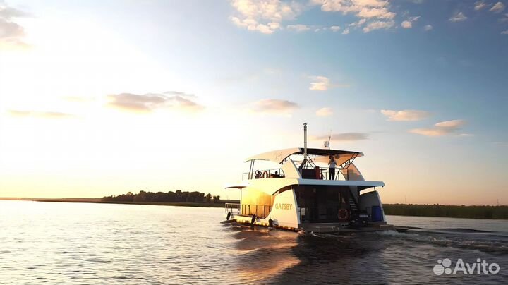 Пенная вечеринка на яхте