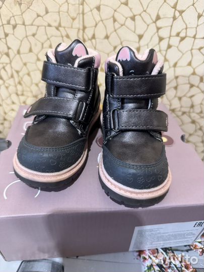 Ботинки демисезонные для девочки 20 размер
