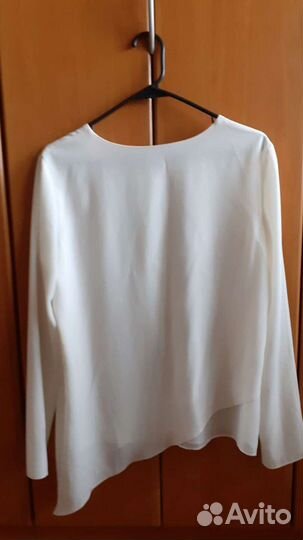 Блузка белая